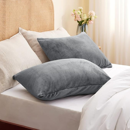BEDELITE Flannel Pillow Cases Queen Size Set of 2, Super Soft Fleece Pillowcases with Zipper for Bedroom, Sofa, Couch,Luxury Cozy Fuzzy Velvet Pillow Shams for All Seasons(20x30 Inches,Gray)