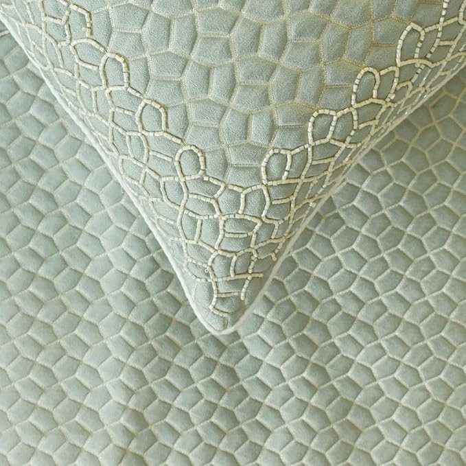 The HomeCentric King/Queen/Twin Blue Designer Twin 53"x18" Bed Runner with Pillow Cover, Mosaic, Bead Embroidery, Handmade, Tassels Bed Scarf on Jacquard Fabric - Tessellation Blue