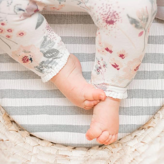 Gllquen Baby Muslin Bassinet Sheets 3 Pack, Breathable Elastic Cozy Fitted Cotton Bassinet Mattress Sheet for Baby Boy Girls, Fit for Hourglass Oval Rectangular Cradle Pad Sheets 33"x17" (Car)