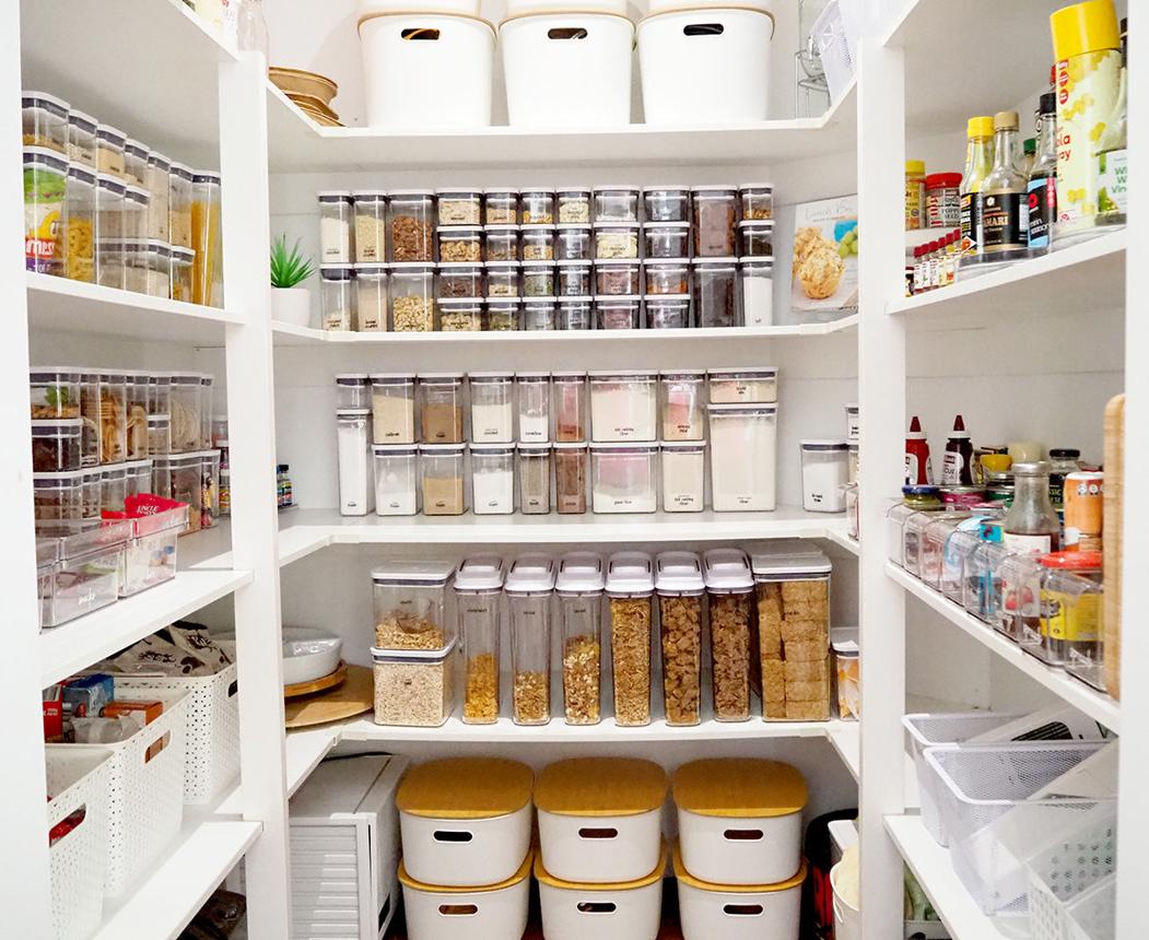 Spice Cabinet Reset: Make Cooking Easier With a Better Organization System 이미지