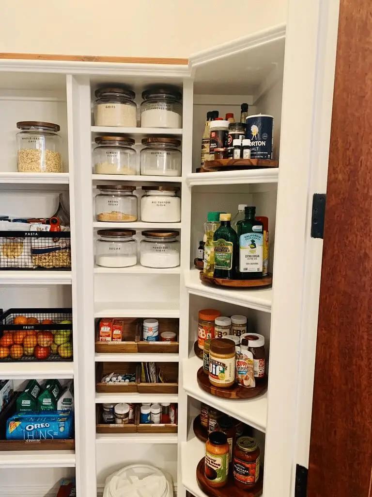 Small Kitchen Storage Hacks Every Homeowner Should Know