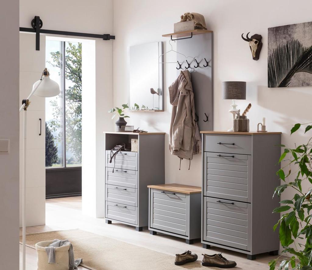 Entryway Storage