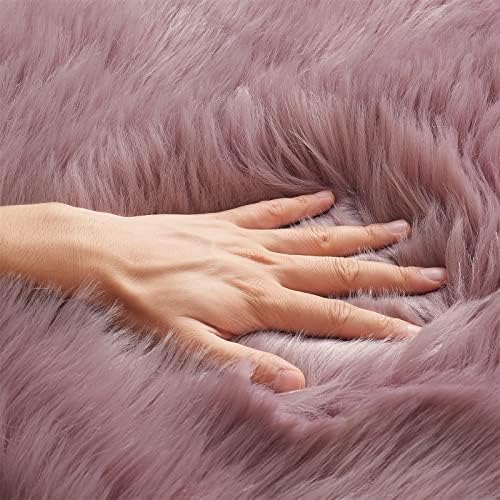 EasyJoy Ultra Soft Fluffy Shaggy Area Rug Faux Fur Rug Chair Cover Seat Pad - Image 4