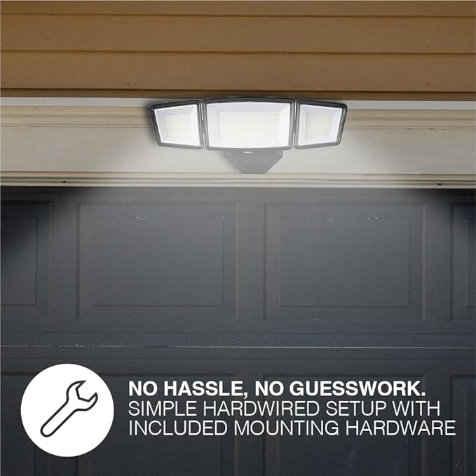 Sylvania 13W Dusk to Dawn Security LED Light, Hardwired, 2000 LMS, Wet Rated, 5000K, Daylight - 1 Pack (66478)