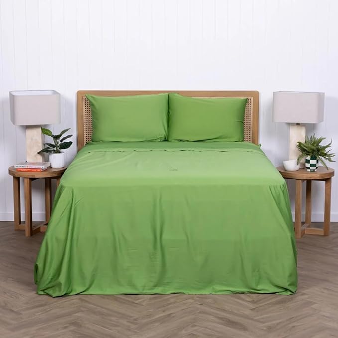 THE LAD COLLECTIVE 3.0 California King Bedding Set - 4-Piece Bedset w/Fitted Sheet, Top Sheet & 2 Standard Pillowcases [Duvet Not Included] - Bamboo-Cotton - Colorado Collection Green