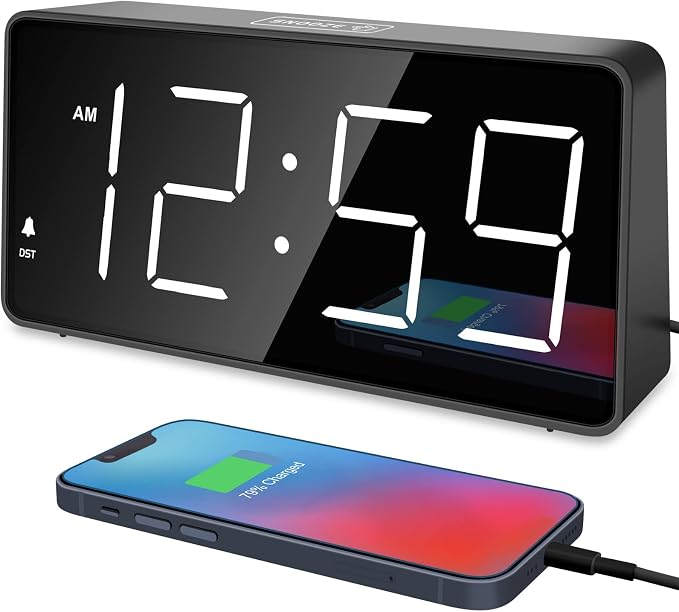 Peakeep Large Digital Alarm Clock by PEAKEEP