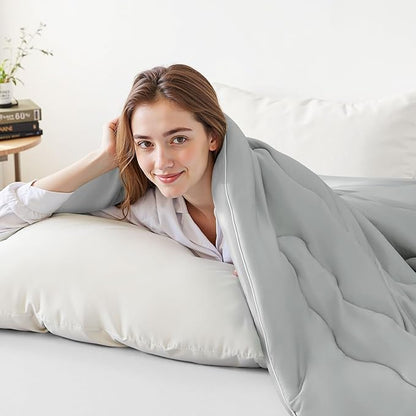 EASELAND All Season Cooling Comforter King, Cold Touch Fabric Absorbs Body Heat, 300GSM Super Soft, Cooling Blanket for Night Sweats Hot Sleeper (Gray-All Season, King(108"X90"))
