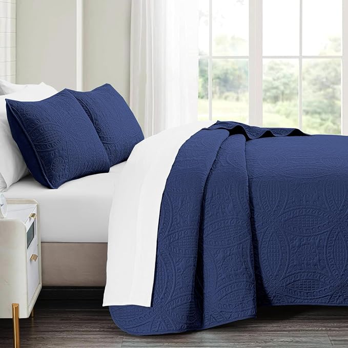 akkialla 118"x106" Navy California King Quilt Set, Oversized Floor-Length - Image 4