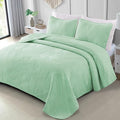 Exclusivo Mezcla Ultrasonic King Quilt Bedding Set, Mint Green | Lightweight by ExclusivoMezcla