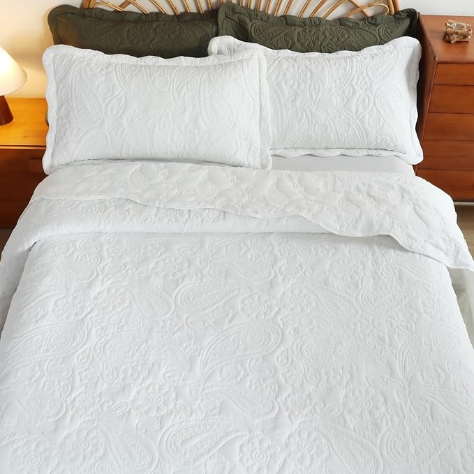 EVENHUG Oversized King Bedspreads California King Quilt Set - Image 7