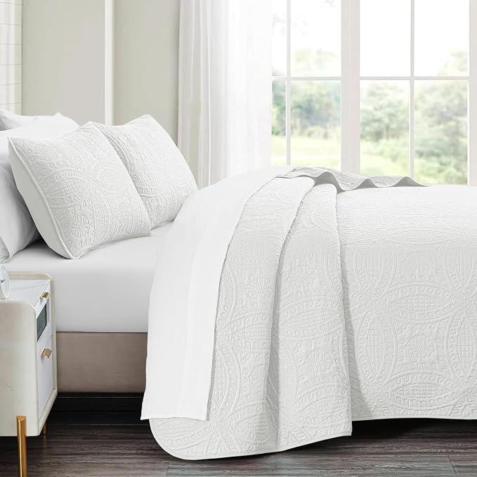 akkialla King Quilt Bedding Set, Lightweight Soft Bedspread Coverlet, Modern - Image 4