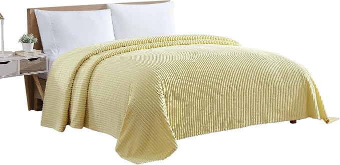 Beatrice Home Fashions Full Channel Chenille Bedspread, lightweight tufted 100% by BeatriceHomeFashions