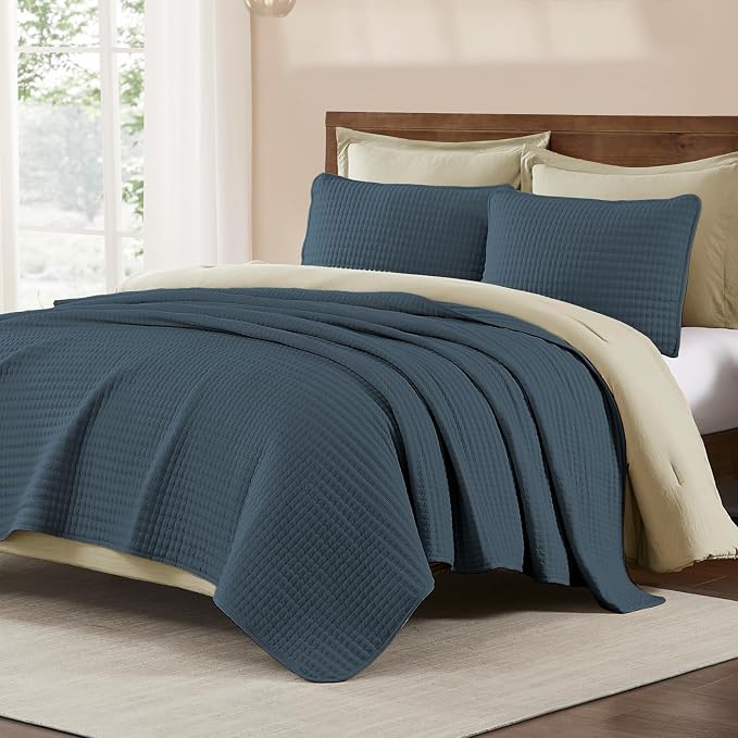 King Size Quilt-Lightweight Navy Blue Bedspreads King Quilt Bedding Set | Soft - Image 2