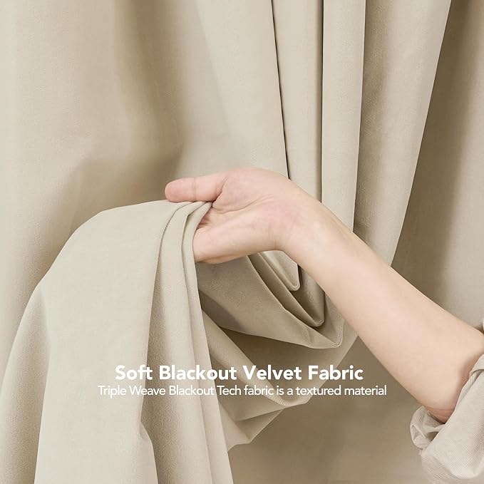 Deconovo 100% Blackout Curtains - Image 3