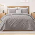 Exclusivo Mezcla Quilts Queen Size, Light Grey | Soft Bedspreads by ExclusivoMezcla