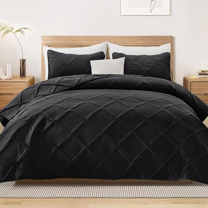 Exclusivo Mezcla Quilts Queen Size, Modern Striped Pattern, Lightweight Bedding by ExclusivoMezcla