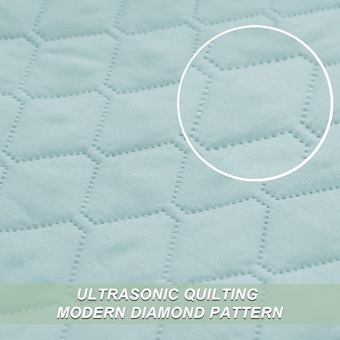 Exclusivo Mezcla Reversible Twin Quilt Bedding Set, Light Blue | Lightweight - Image 4