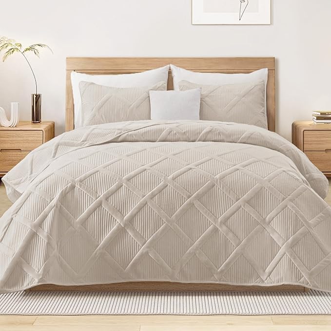 Exclusivo Mezcla Quilt King Size, Brich Beige | Soft Bedspreads by ExclusivoMezcla