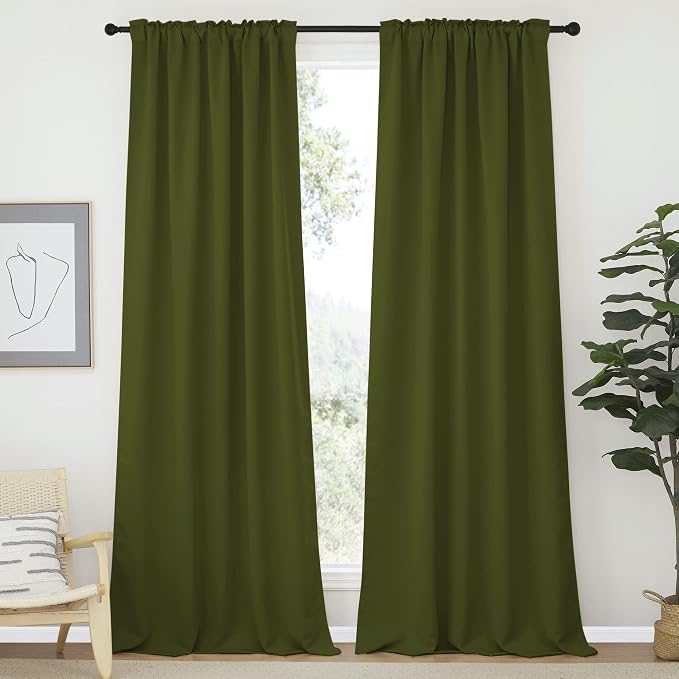 NICETOWN Christmas Living Room Blackout Curtains - Image 2