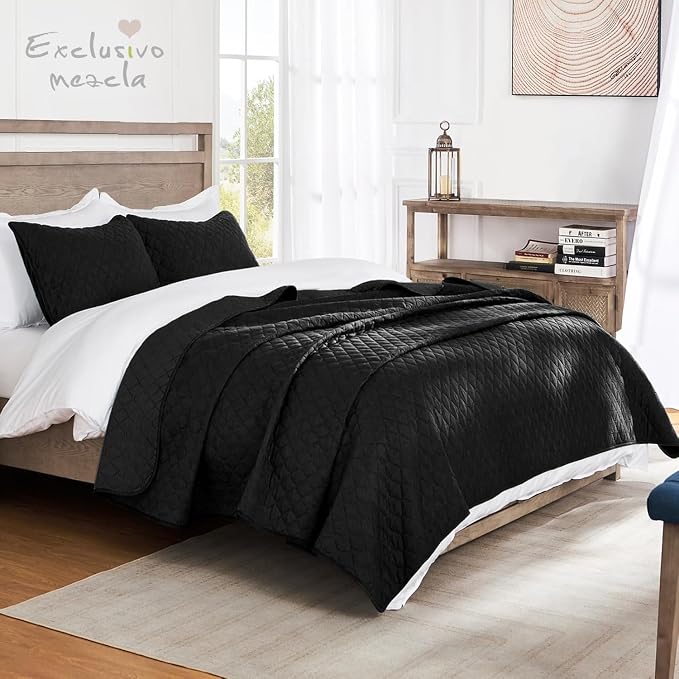 Exclusivo Mezcla Reversible Full Queen Quilt Bedding Set, Soft Microfiber - Image 2