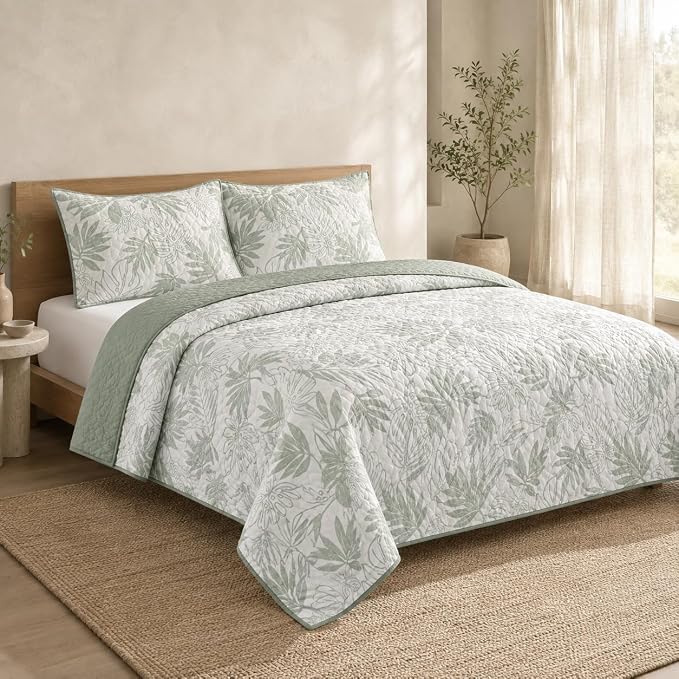 Queen Quilt Set-3 Pieces Soft Bedding Floral Reversible Coverlet | All Seasons - Image 2
