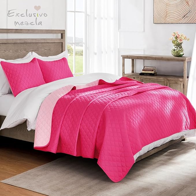 Exclusivo Mezcla Reversible Full Queen Quilt Bedding Set, Hot Pink | - Image 2