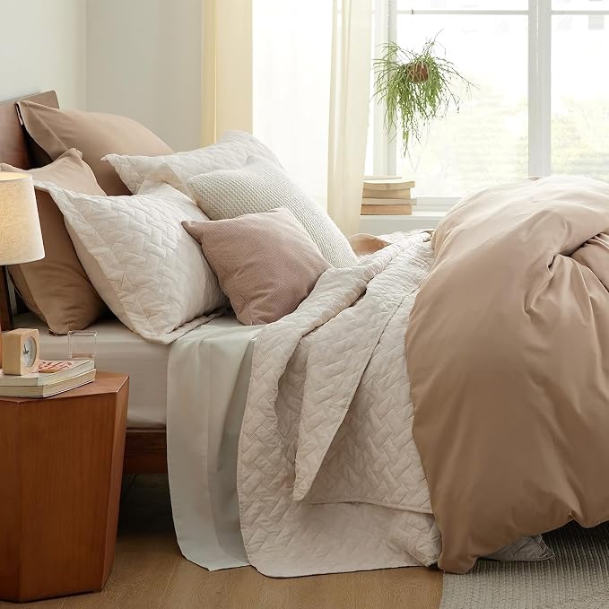 Bedsure California King Quilt, Lightweight Comforter Set, Basket Weave - Image 6