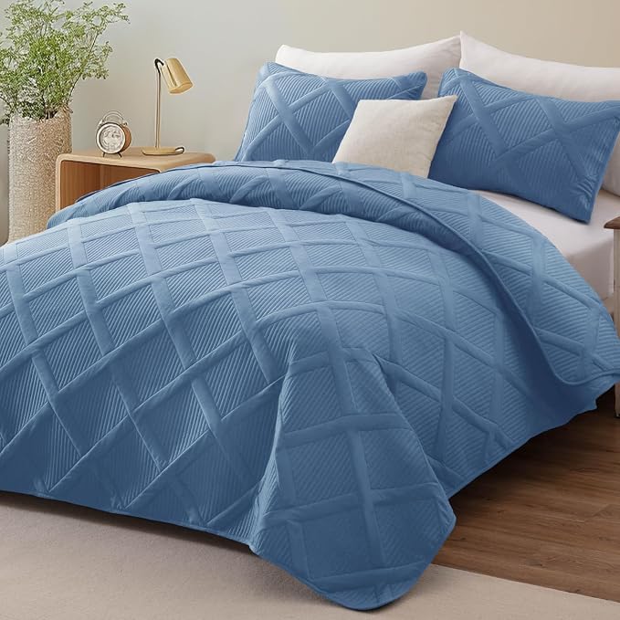 Exclusivo Mezcla Quilt King Size, Modern Striped Pattern, Lightweight Bedding - Image 2