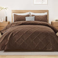 Exclusivo Mezcla Quilts Queen Size, Modern Striped Pattern, Lightweight Bedding by ExclusivoMezcla