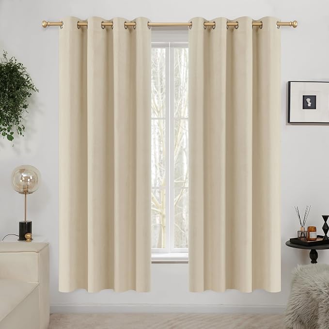 Deconovo 100% Blackout Curtains by Unknown