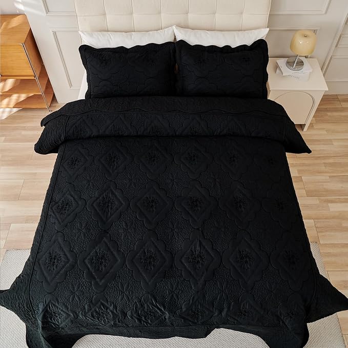 Cmfshape Floral Embroidery Quilt Set, 3 Pieces King Quilt Bedding Set, Classic - Image 2