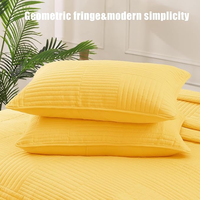Whale Flotilla Ultra Soft Cal King Quilt Bedding Set, Lightweight - Image 6