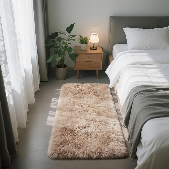 Mottled Beige 3x5 Area Rugs for Bedroom, Fluffy Shag Rug Small Carpet | by Yongyangjuxi