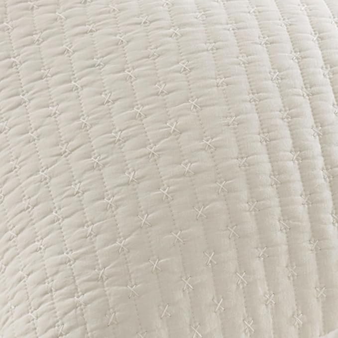 Levtex Home Cross Stitch Reversible Full/Queen Quilt Set - Image 6