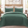 Exclusivo Mezcla Reversible California King Quilt Set, Dark Green | Lightweight by ExclusivoMezcla