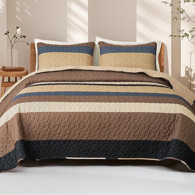 Whale Flotilla Reversible Camel Print Quilt King Size by WHALEFLOTILLA