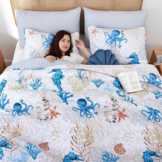 weigelia Coastal Quilt Queen Size, Seahorse Lightweight Summer Bedding | - Image 7
