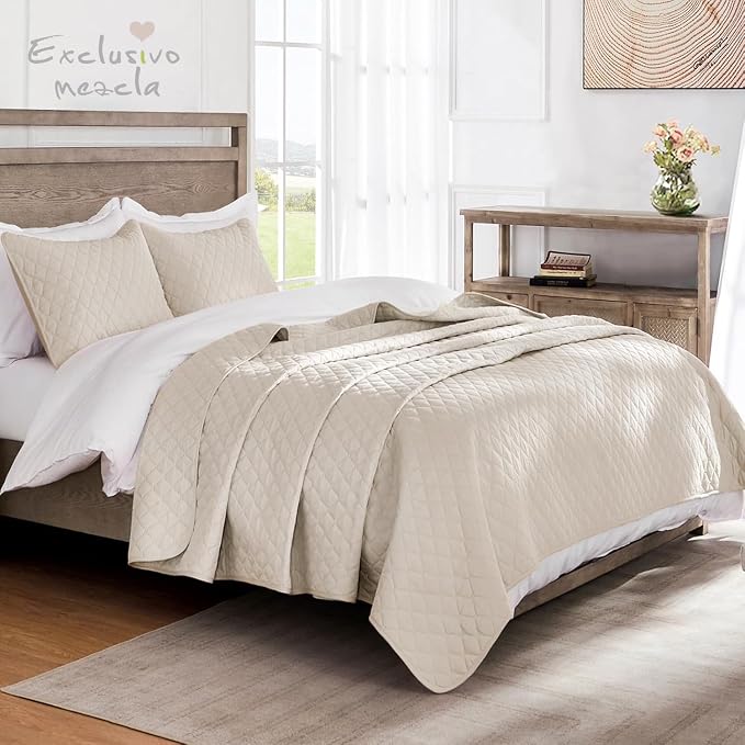 Exclusivo Mezcla Reversible Full Queen Quilt Bedding Set, Brich Beige | - Image 2