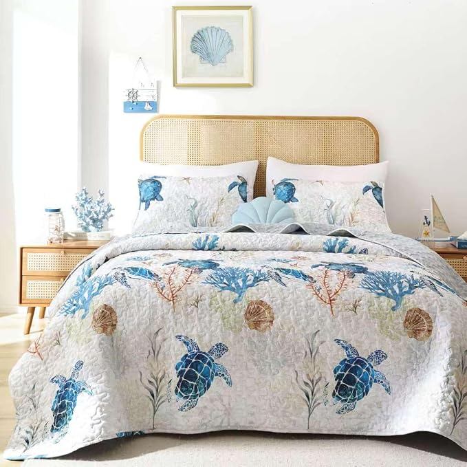 weigelia Coastal Quilt Queen Size, Sea Turtle Lightweight Summer Bedding | Sea by WEIGELIA