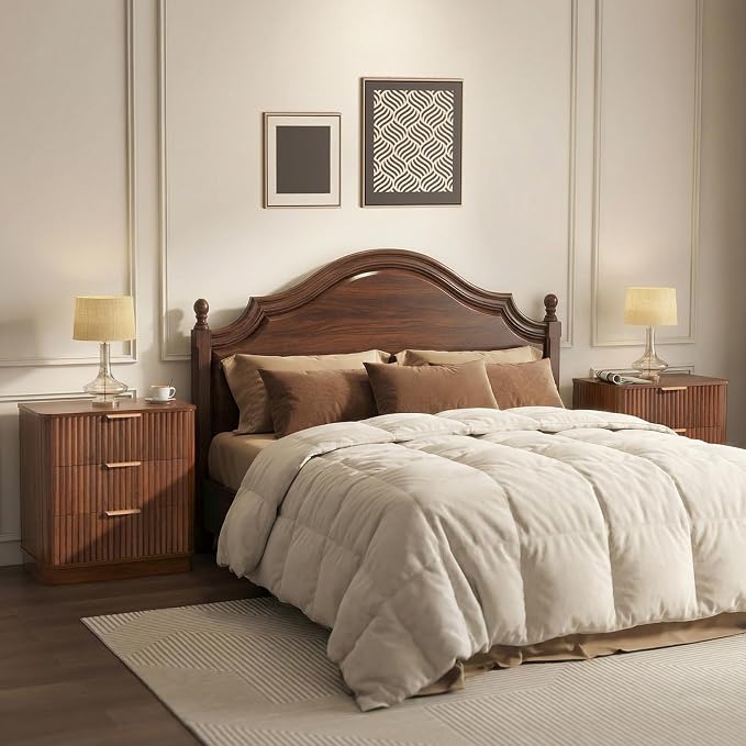 LYNCOHOME 23" Wide Fluted Nightstand - Image 5