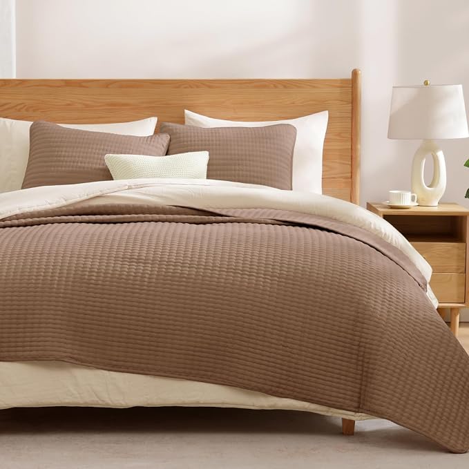 Oversized King Quilt-Brown Lightweight Bedspreads Quilt Bedding Set | Soft - Image 3