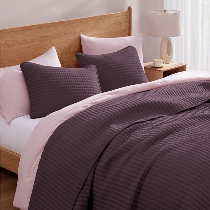 King Size Quilt-Lightweight Plum Bedspreads King Quilt Bedding Set | Soft - Image 3