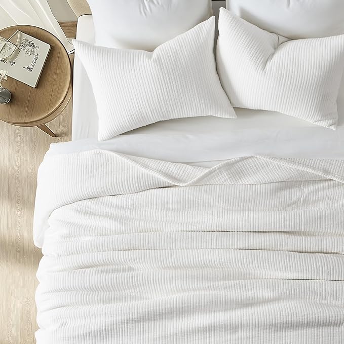 EVERGRACEHOME Cotton Gauze Matelassé Coverlet, Queen Size, Ivory White | Ultra - Image 2