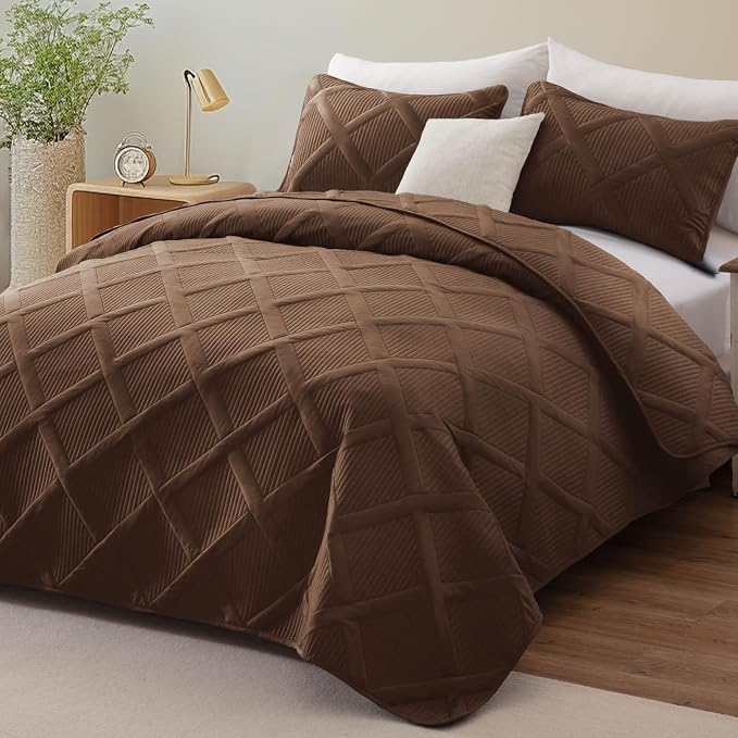 Exclusivo Mezcla Twin Size Quilt Set, Modern Striped Pattern, Lightweight - Image 2