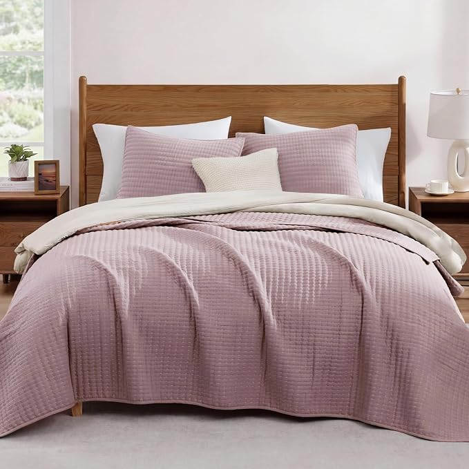 King Size Quilt-Lightweight Bedspreads Dusty Mauve King Quilt Bedding Set | by WRENSONGE