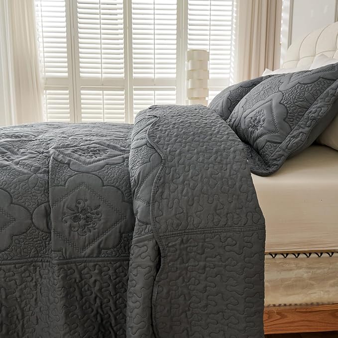 Cmfshape Floral Embroidery Quilt Set, 3 Pieces King Quilt Bedding Set, Classic - Image 4