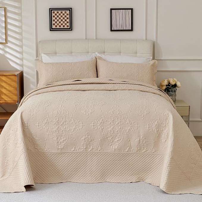 EVENHUG Oversized King Bedspreads California King Quilt Set - Image 2