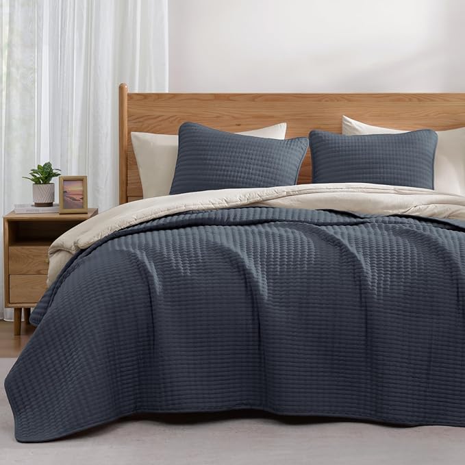 Oversized King Quilt-Blue Grey Lightweight Bedspreads Quilt Bedding Set | Soft by WRENSONGE
