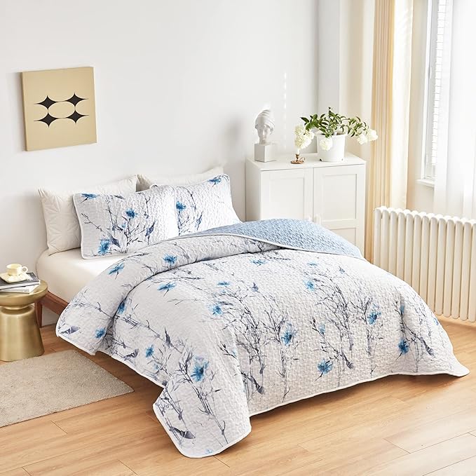 Botanical Quilt Set 3 Pieces Full/Queen Size, Soft Microfiber Lightweight Bed - Image 2