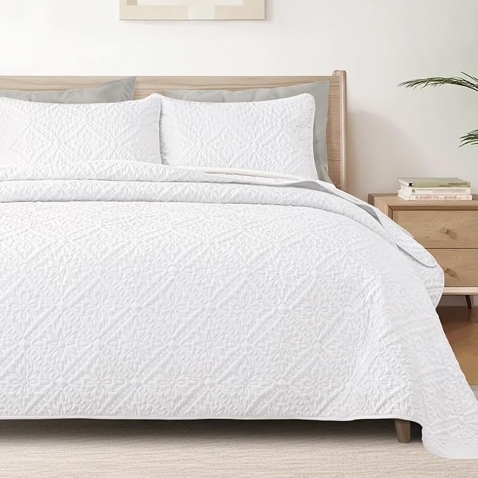 Exclusivo Mezcla Twin Quilt Set, All Season Bedding by ExclusivoMezcla